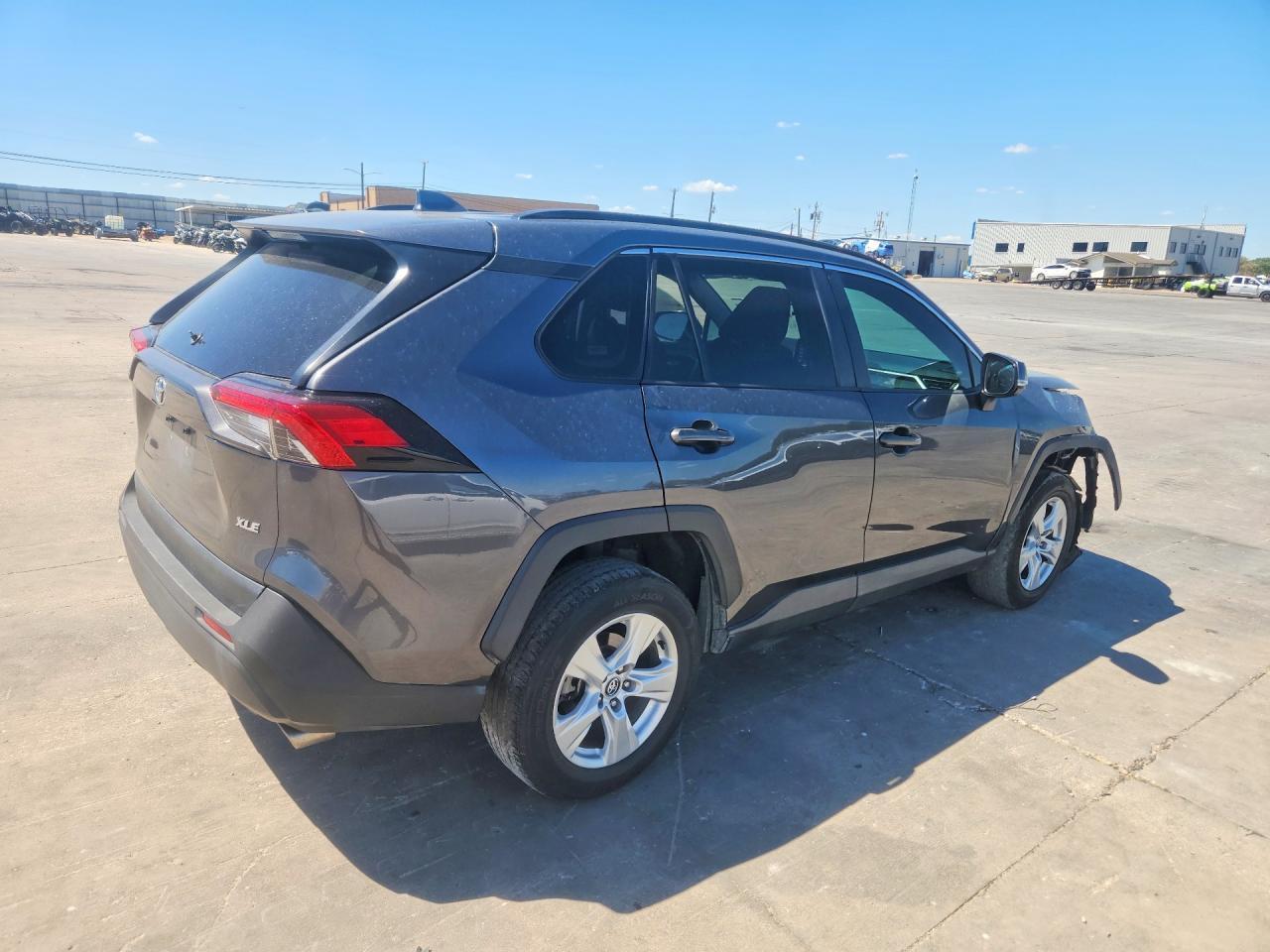 2020 Toyota Rav4 Xle - Фото 3