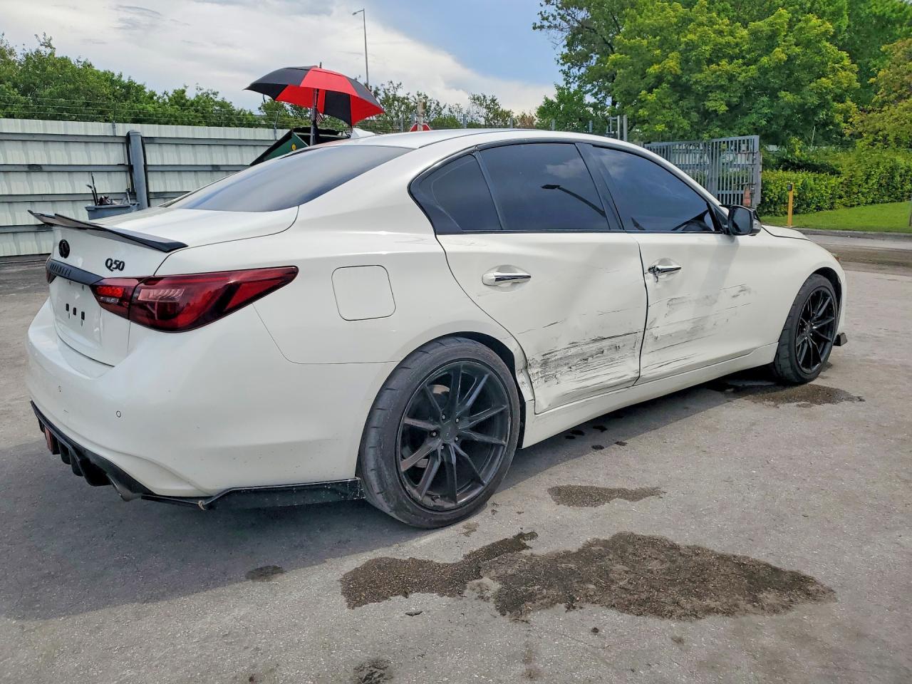 2021 Infiniti Q50 Luxe - Фото 3