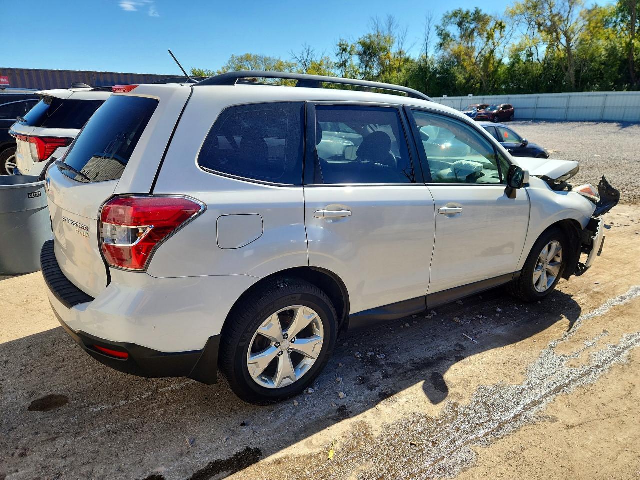 2015 Subaru Forester 2.5I - Фото 3