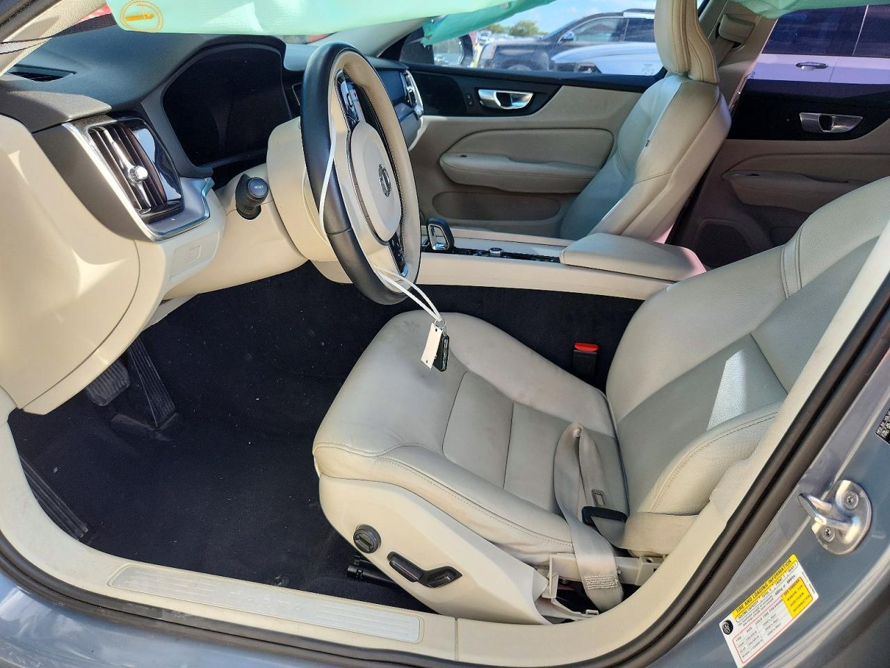 2024 Volvo S60 Core - Image 7