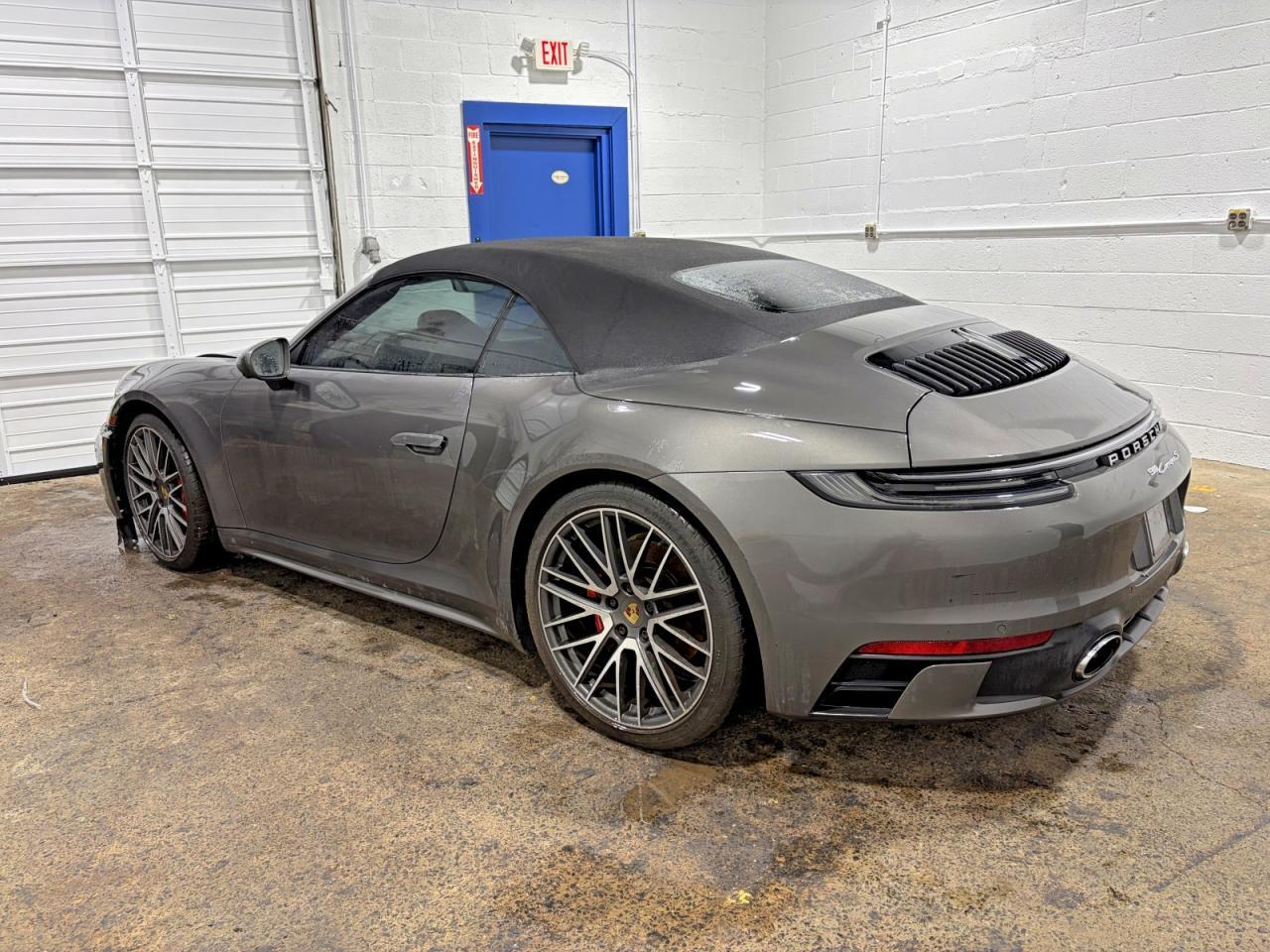 2022 Porsche 911 Carrera S - Image 2