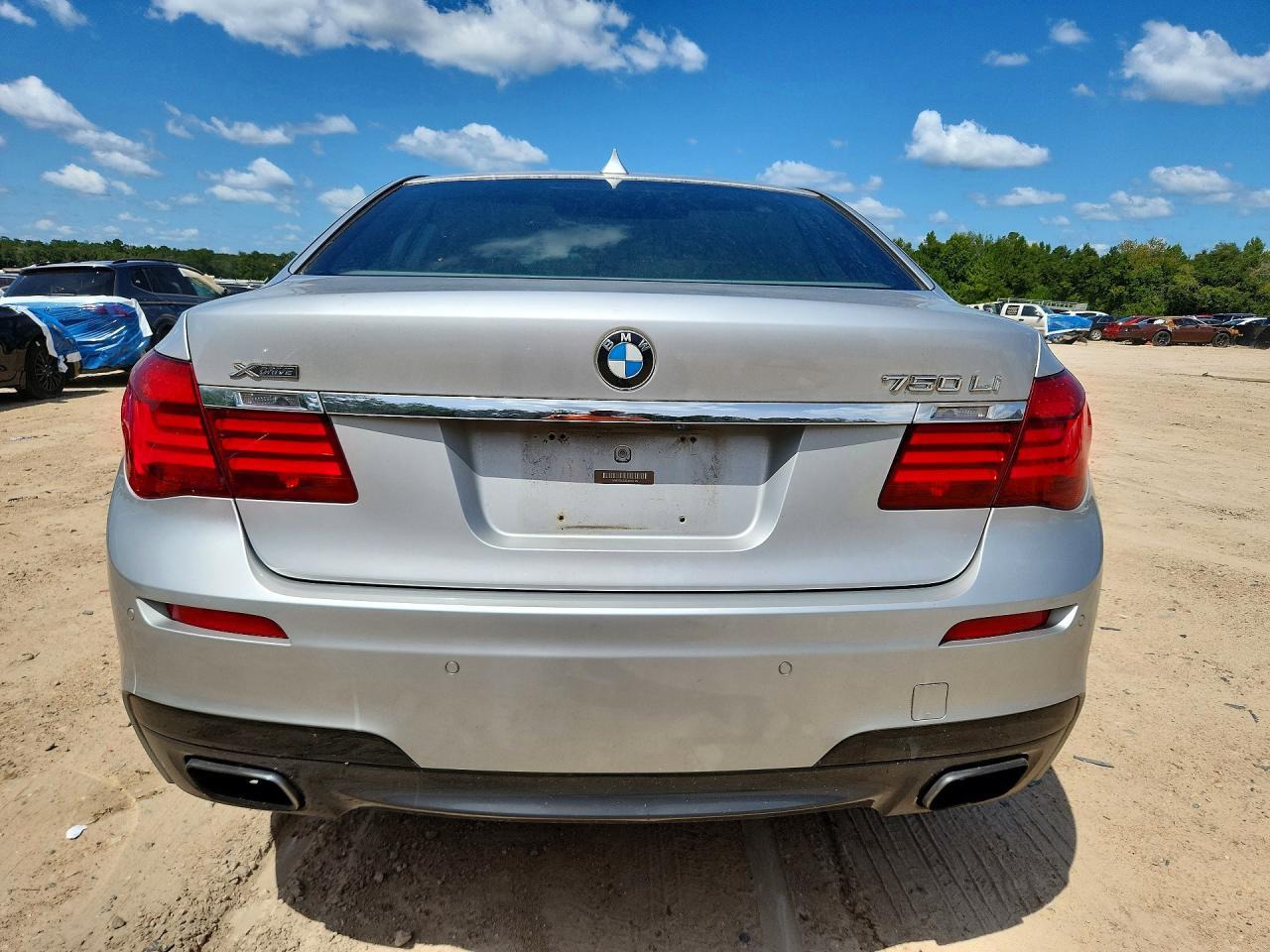 2014 BMW 750 Lxi - Фото 6