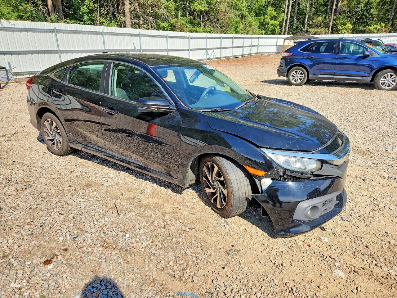2018 Honda Civic Ex - Image 4