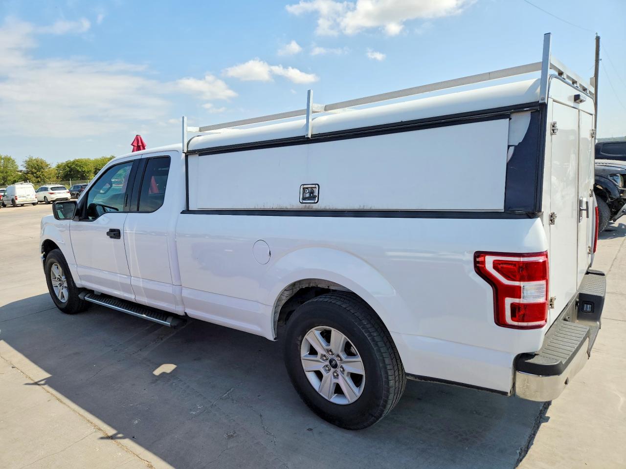 2020 Ford F150 Super Cab - Фото 2