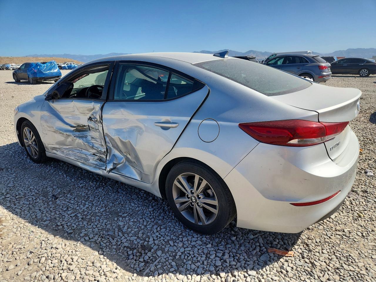 2018 Hyundai Elantra Value Edition - Image 2