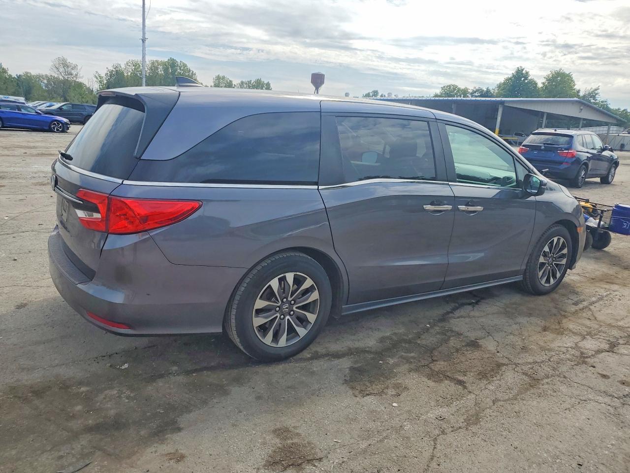 2022 Honda Odyssey Exl - Фото 3