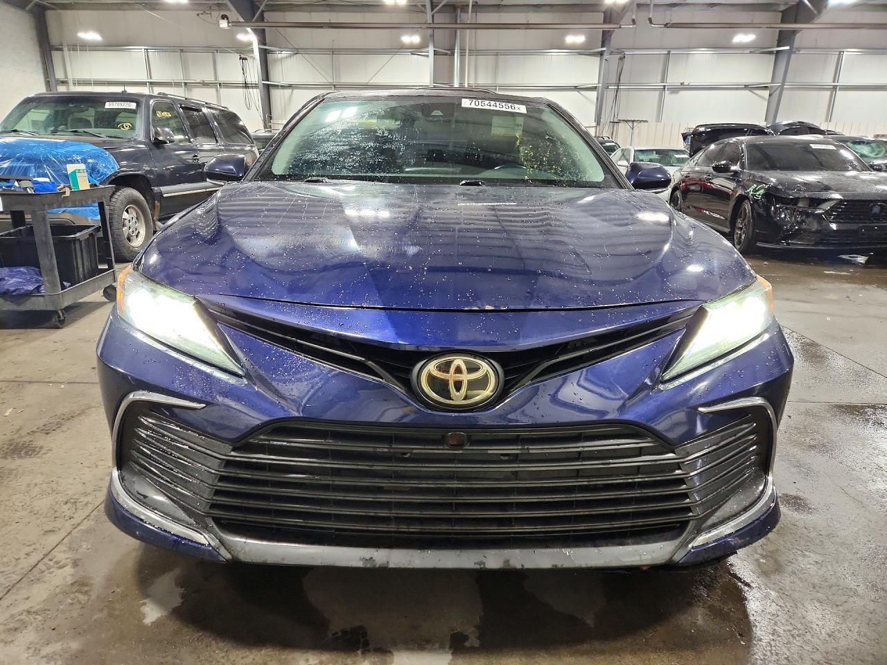 2021 Toyota Camry Xle - Фото 5