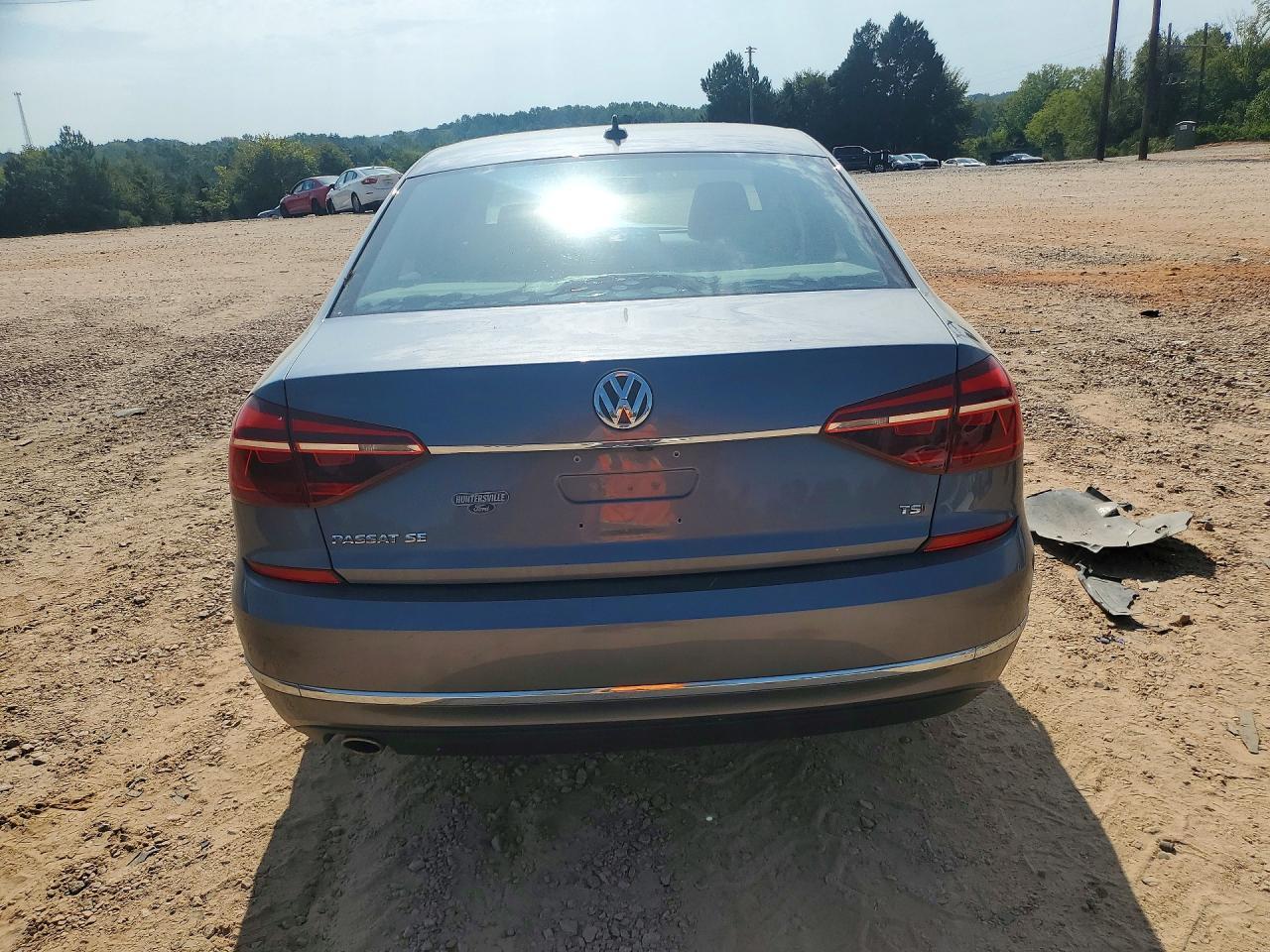 2018 Volkswagen Passat Se - Фото 6