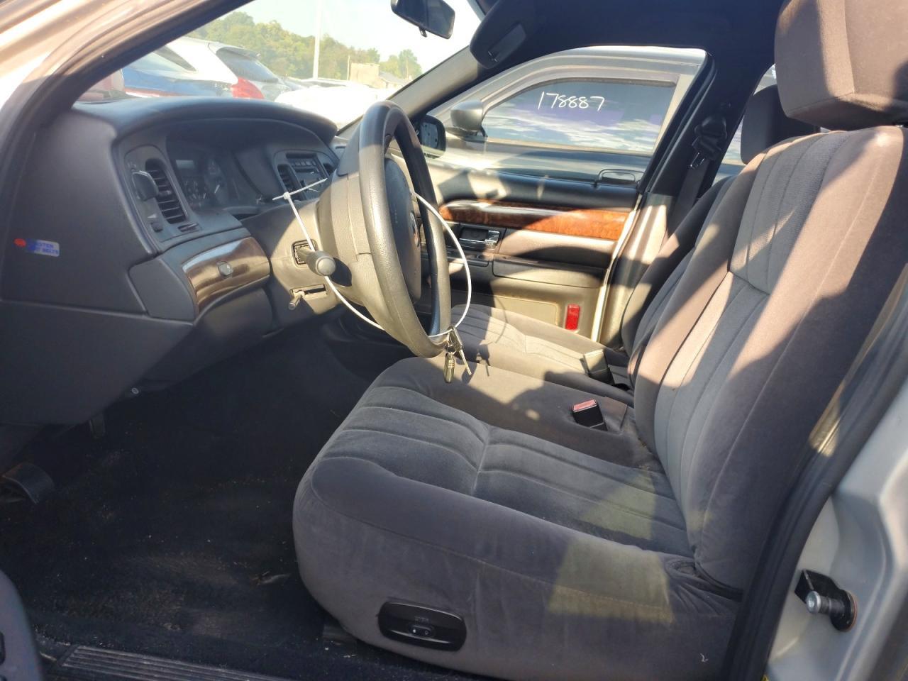 2008 Mercury Grand Marquis Gs - Фото 7
