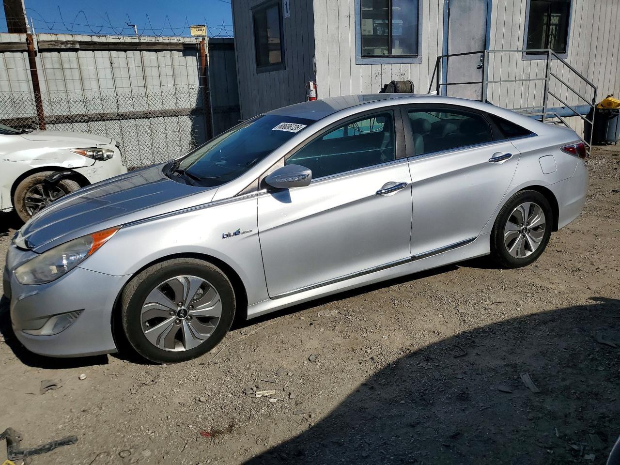 2013 Hyundai Sonata Hybrid