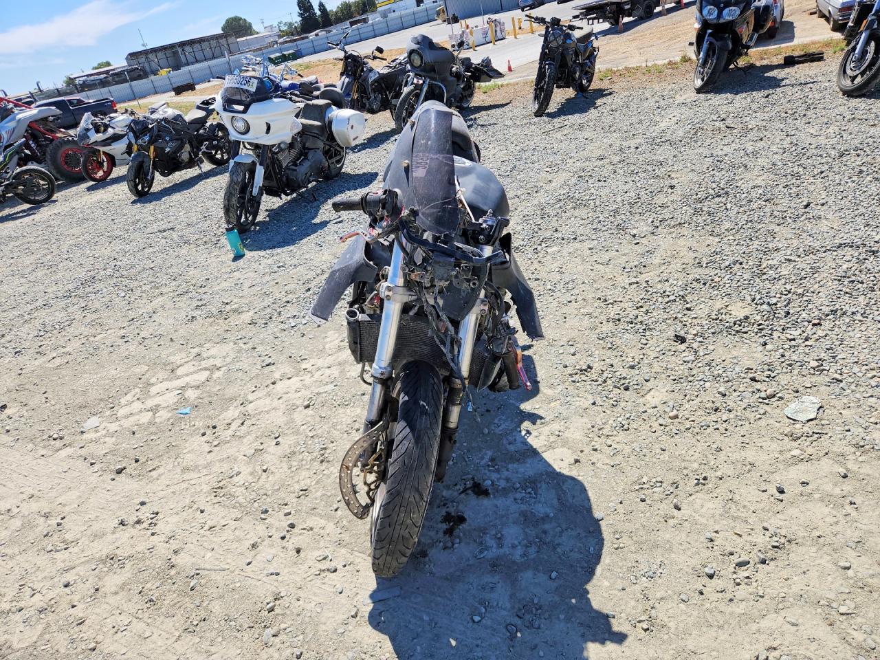 2002 Honda Cbr900 Rr - Фото 2