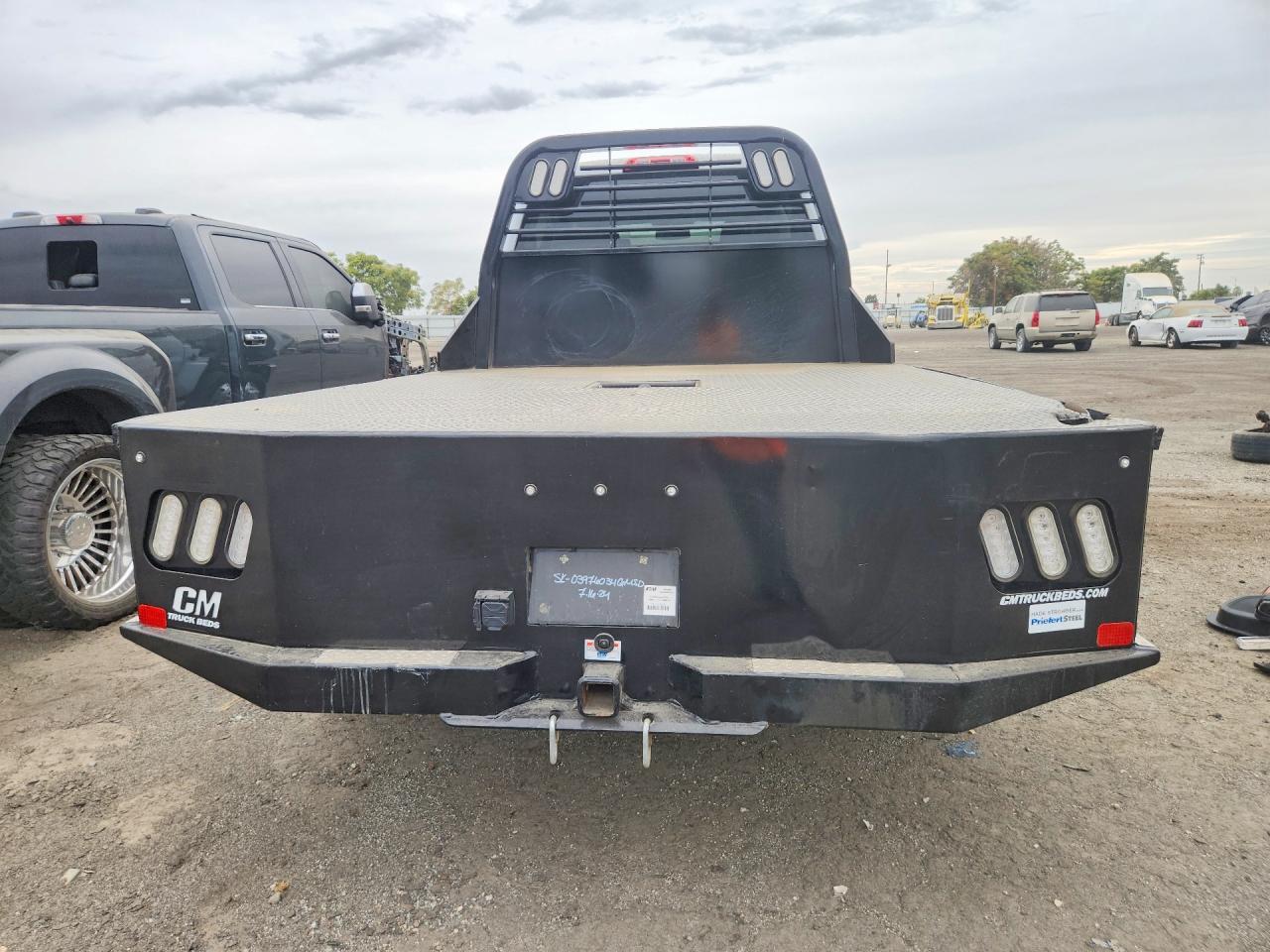 2024 Chevrolet Silverado Medium Duty - Фото 6