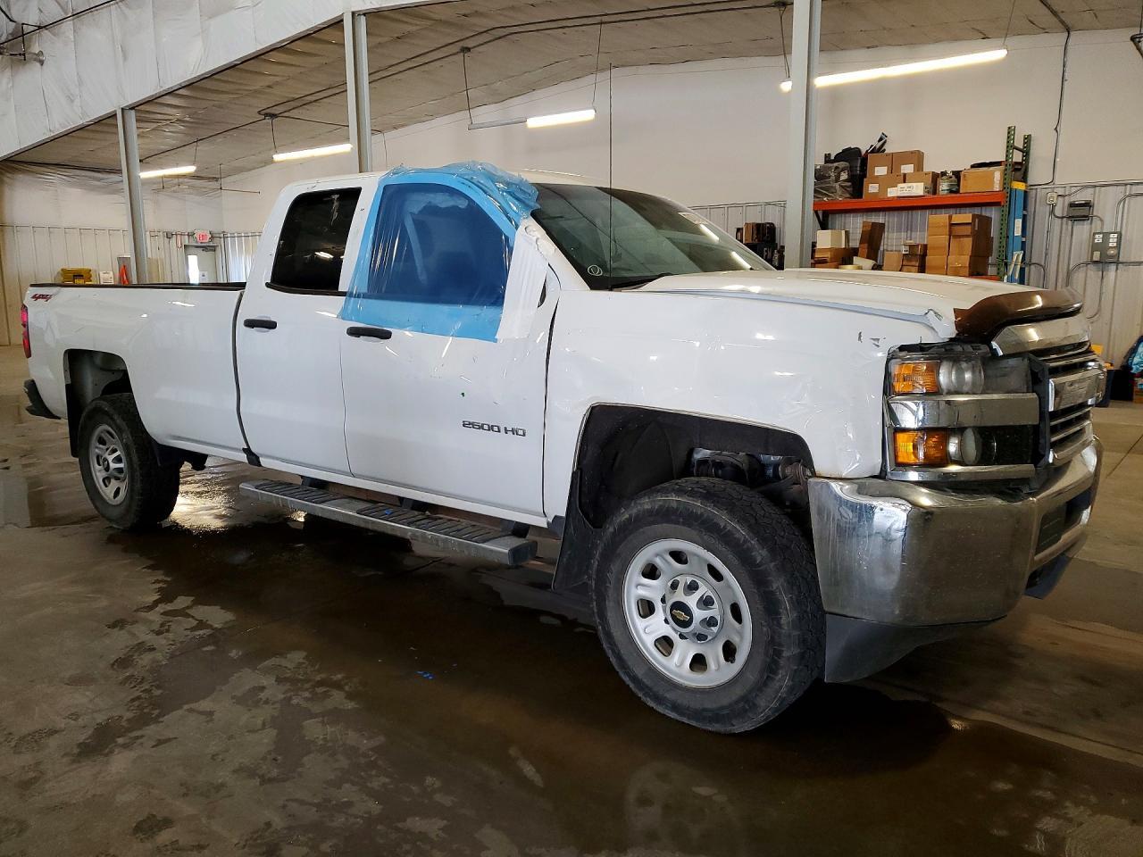2016 Chevrolet Silverado K2500 Heavy Duty - Фото 4