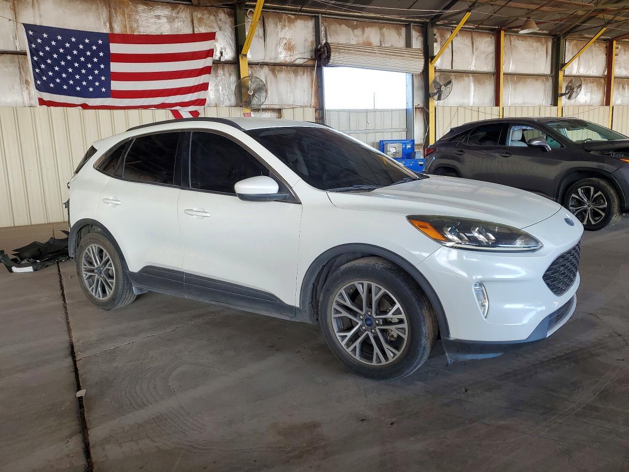 2020 Ford Escape Sel - Image 4