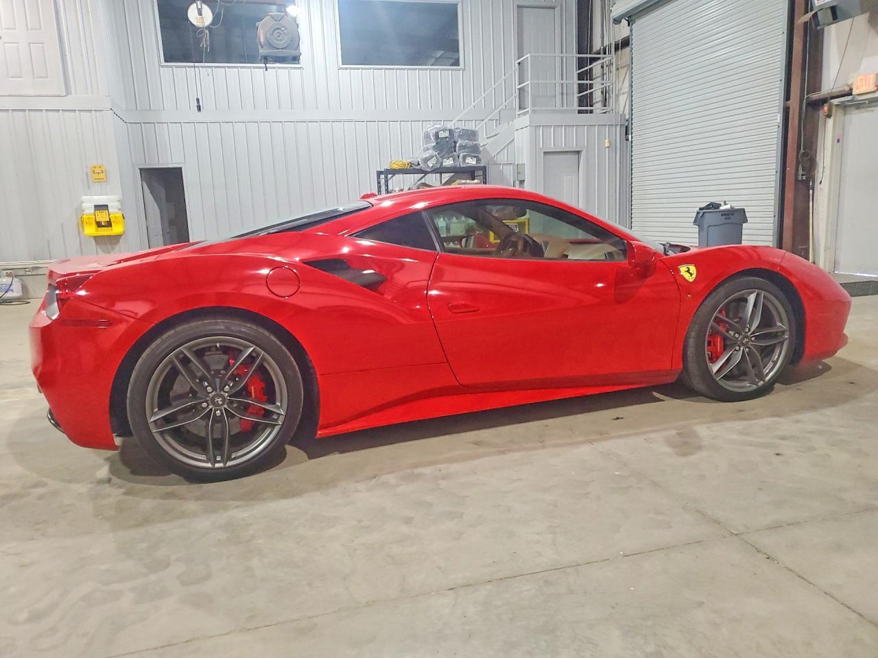 2016 Ferrari 488 Gtb - Фото 3