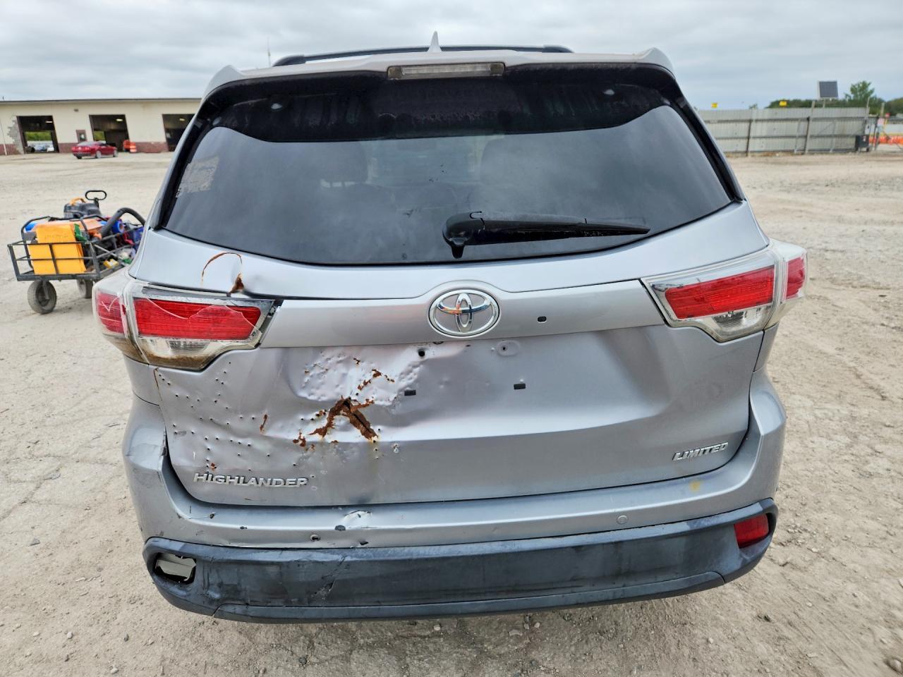 2016 Toyota Highlander Limited - Фото 6