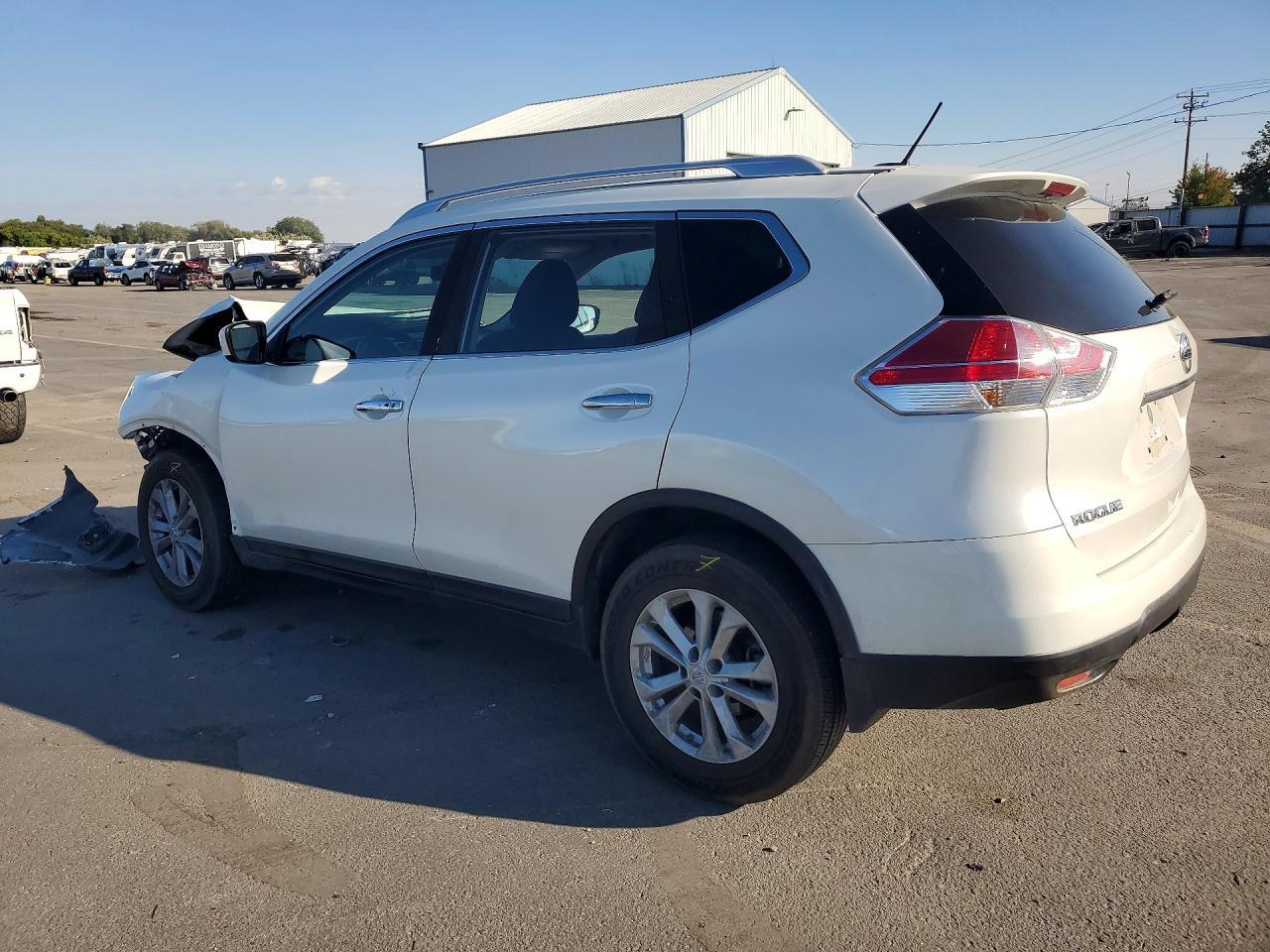 2016 Nissan Rogue Sv - Фото 2