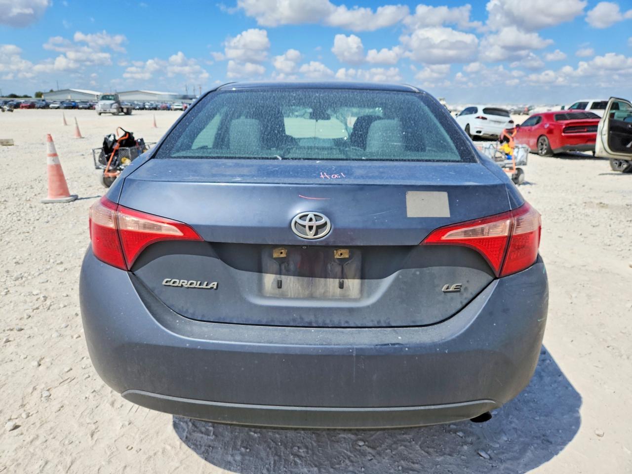 2017 Toyota Corolla Le - Image 6