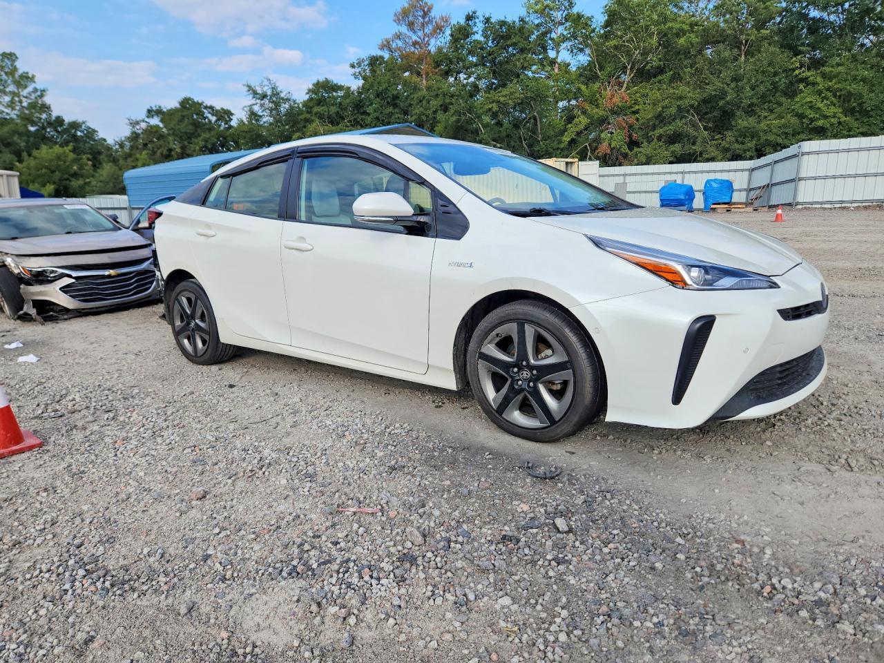 2019 Toyota Prius Limited - Фото 4