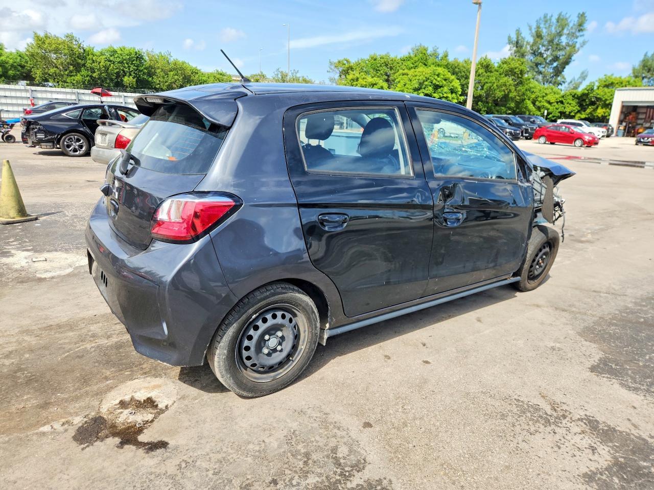 2024 Mitsubishi Mirage Es - Фото 3