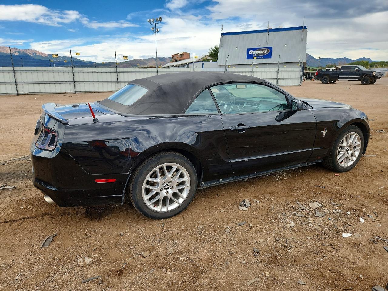 2014 Ford Mustang - Image 3