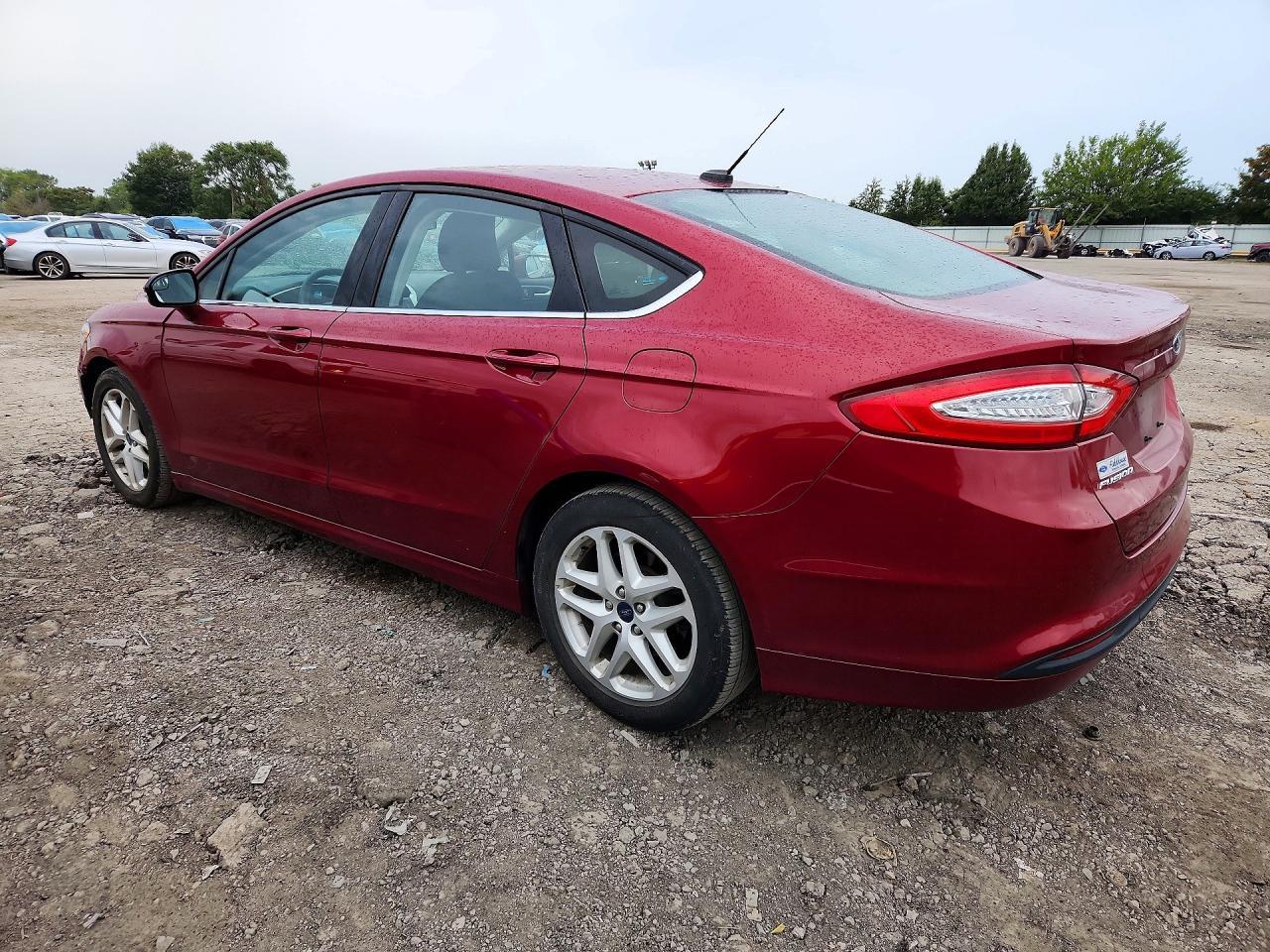 2015 Ford Fusion Se - Image 2