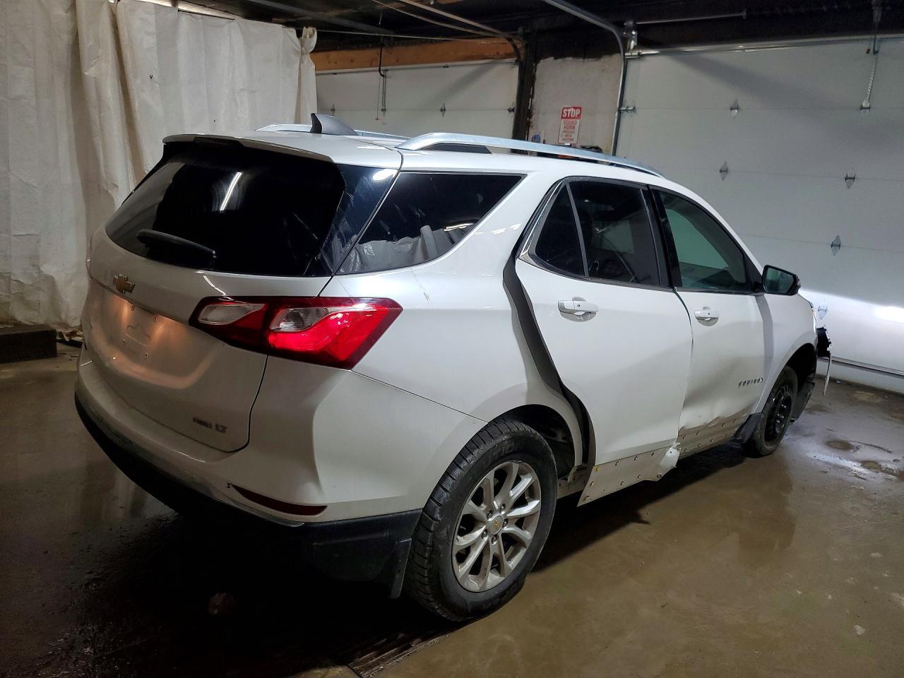 2018 Chevrolet Equinox Lt - Image 3