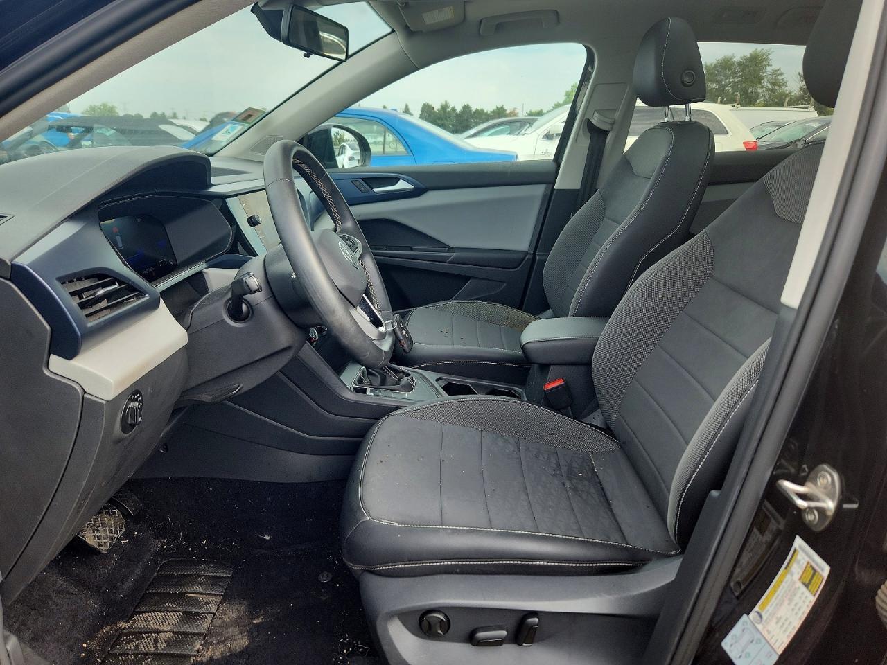 2022 Volkswagen Taos S - Фото 7