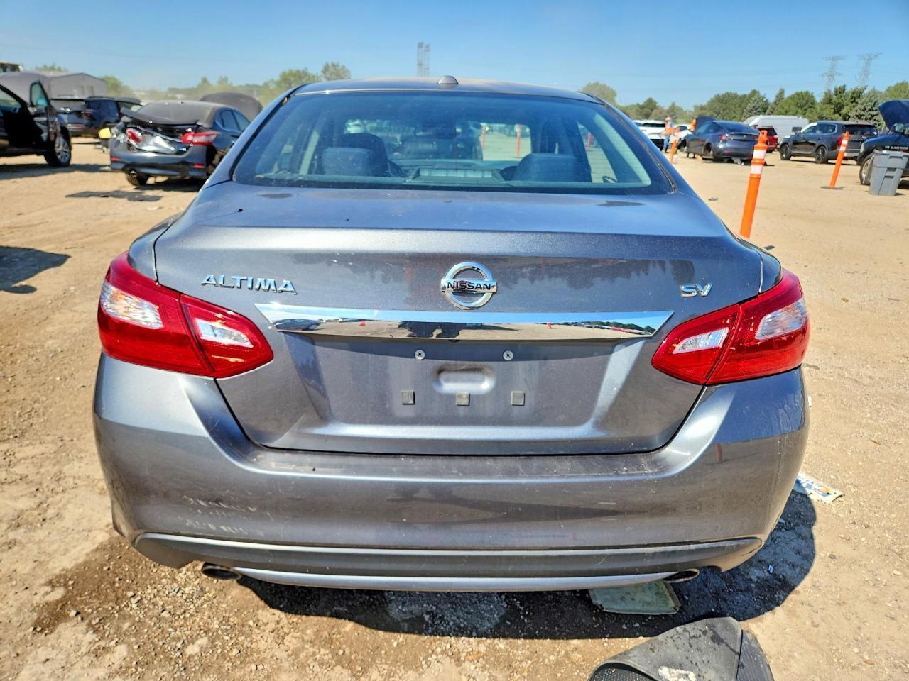 2017 Nissan Altima 2.5 Sv - Фото 6