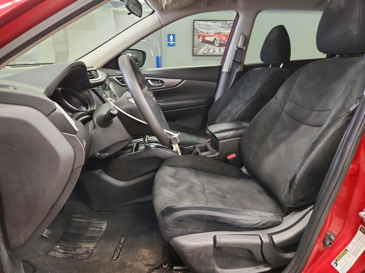 2016 Nissan Rogue S - Фото 7