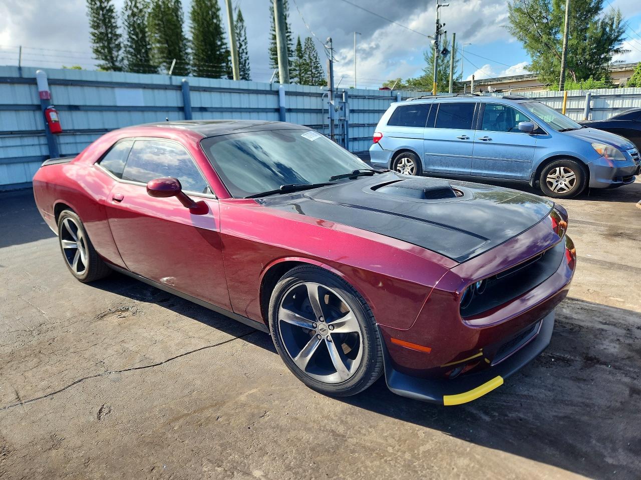 2018 Dodge Challenger R/T - Image 4