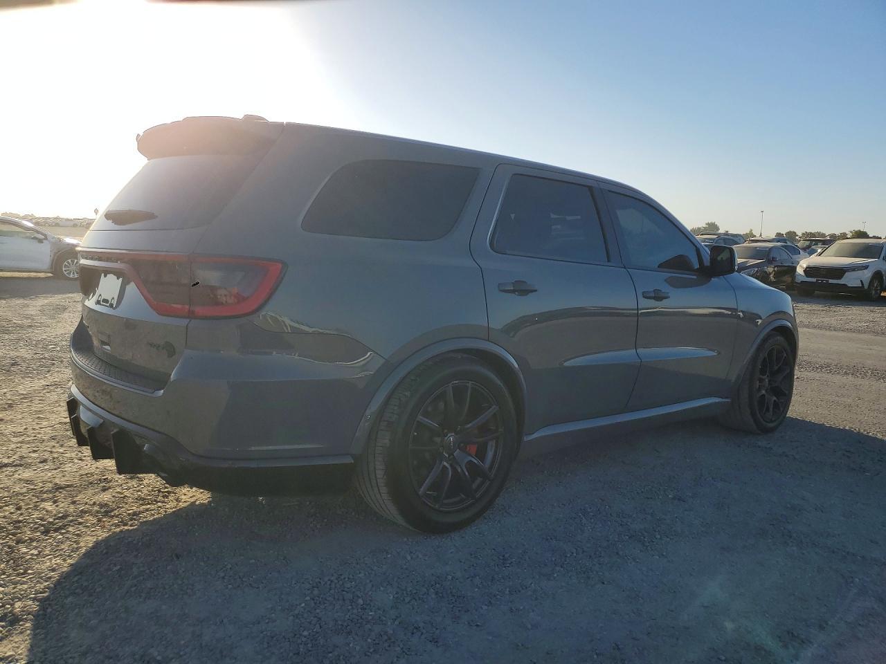 2021 Dodge Durango Srt Hellcat - Image 3