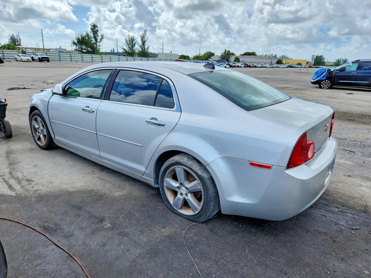 2012 Chevrolet Malibu 2Lt - Фото 2