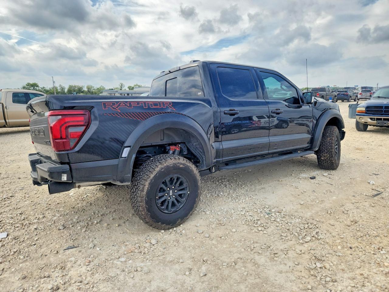 2026 Ford F150 Raptor - Фото 3