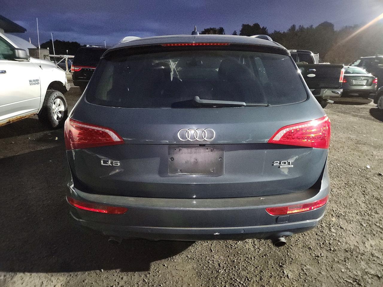 2011 Audi Q5 Premium Plus - Image 6