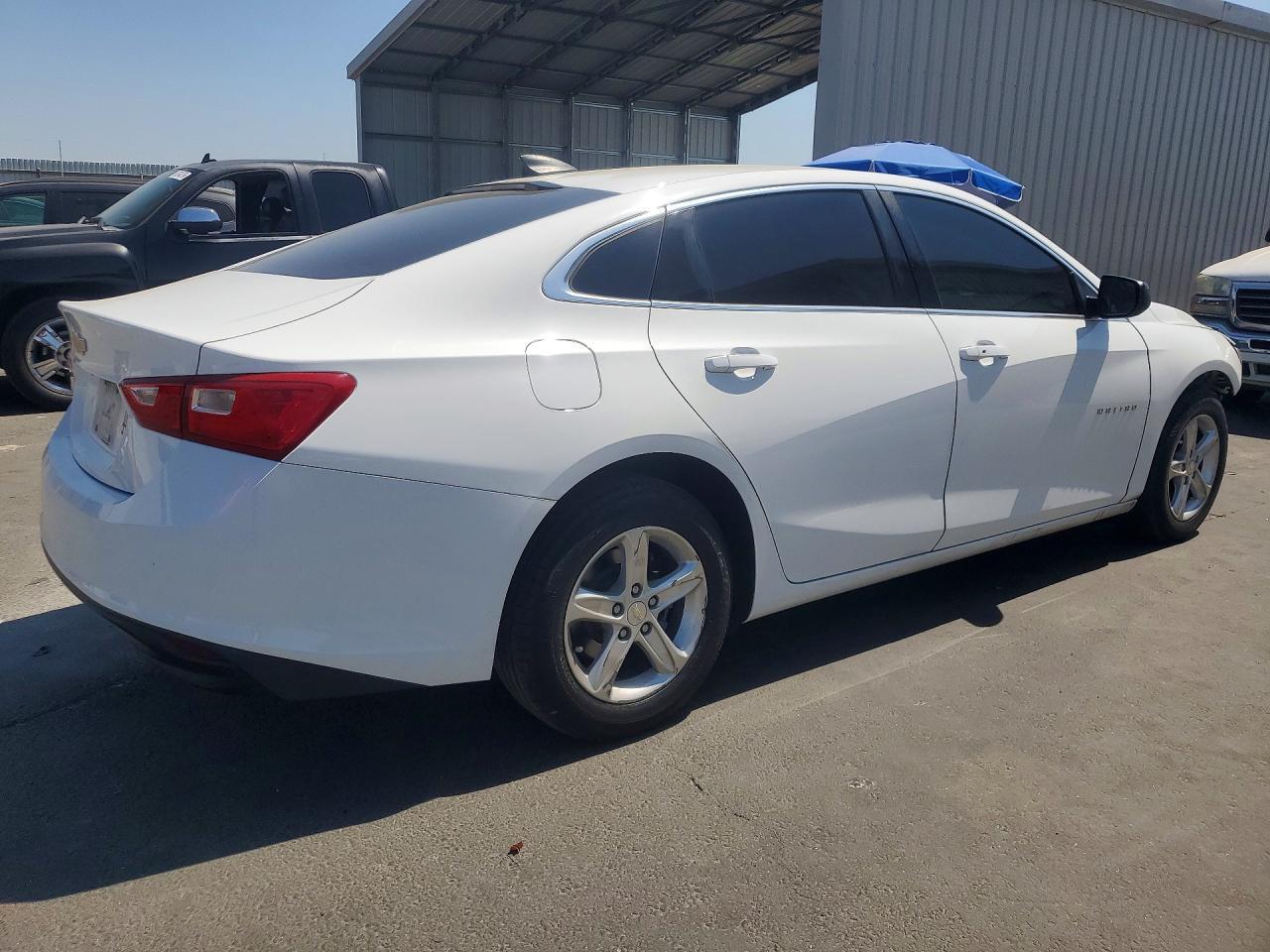 2019 Chevrolet Malibu Ls - Image 3