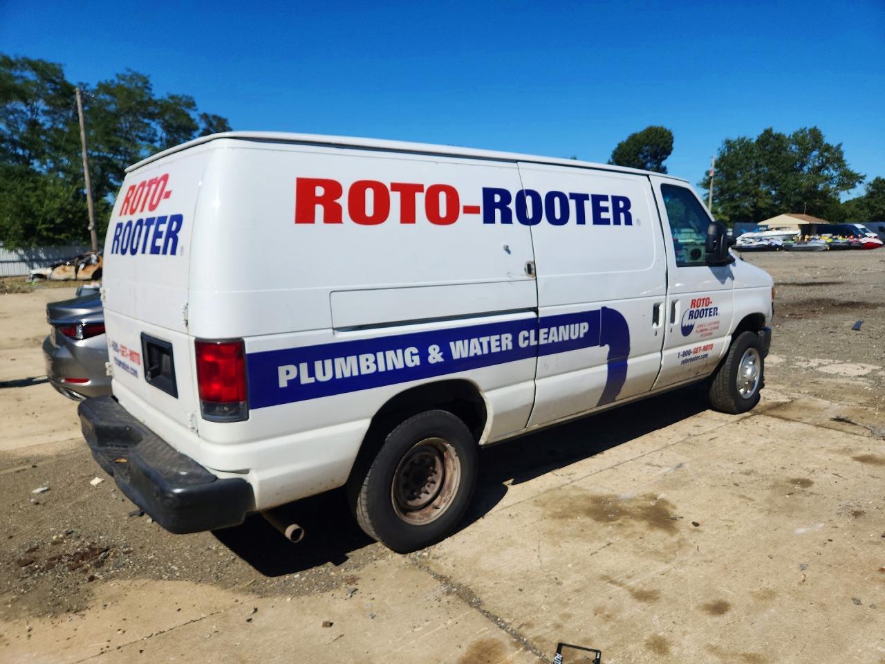 2014 Ford Econoline E150 Van - Фото 3