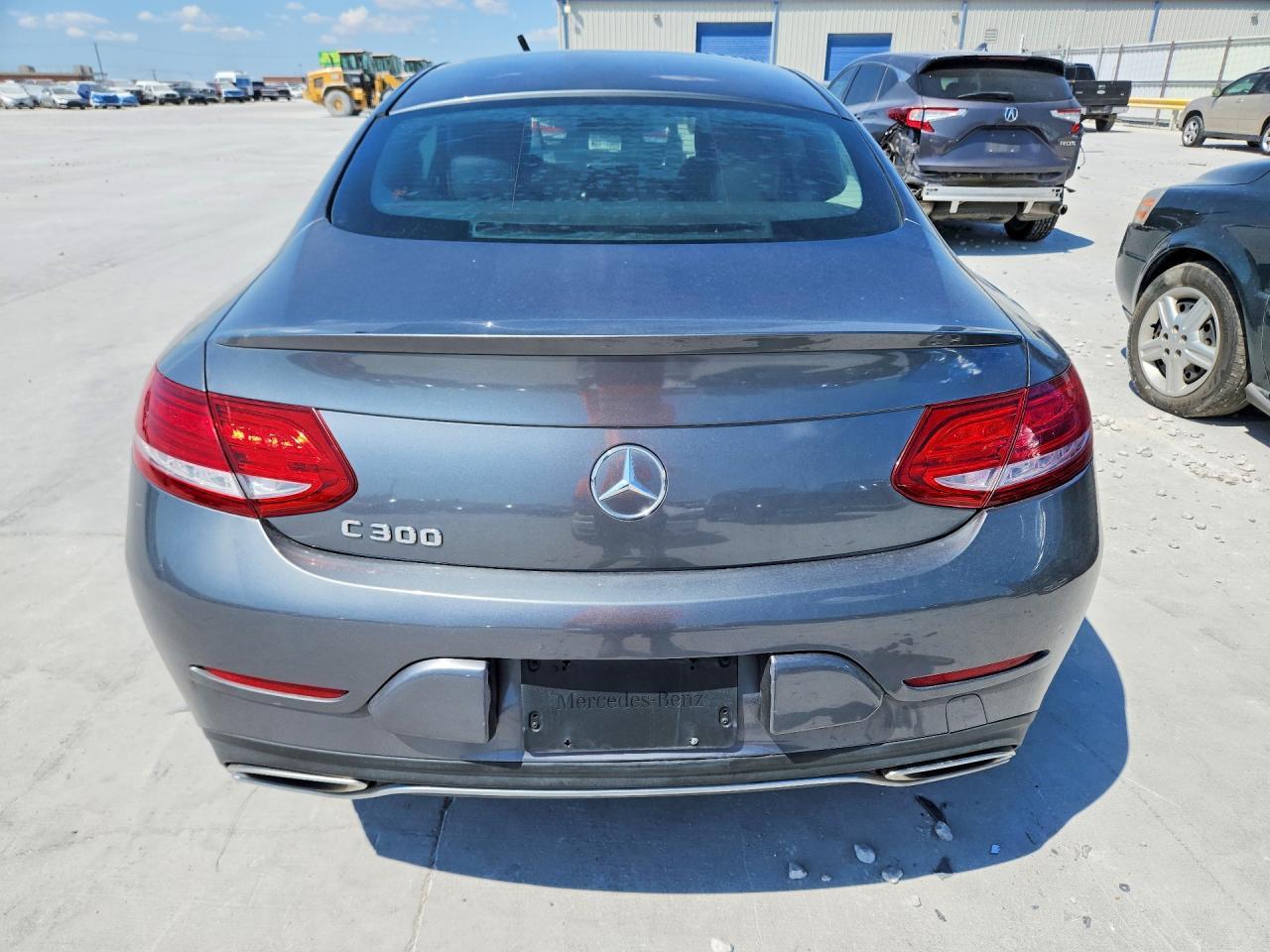 2017 Mercedes-Benz C 300 - Image 6