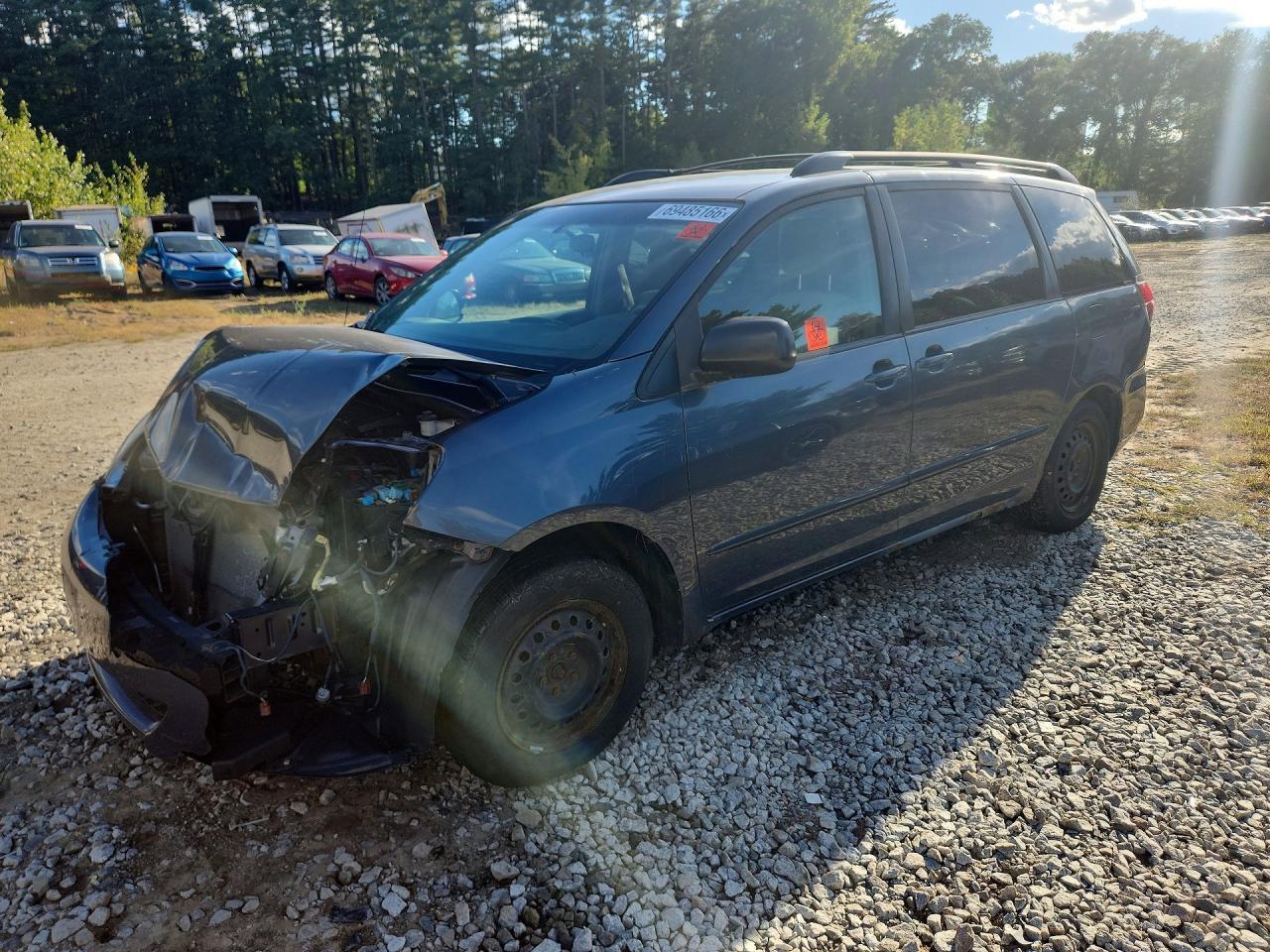 2010 Toyota Sienna Le 7-Passenger