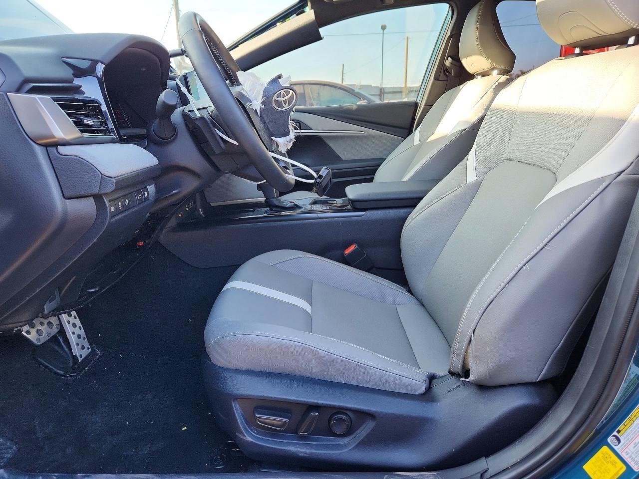 2026 Toyota Camry Se - Image 7