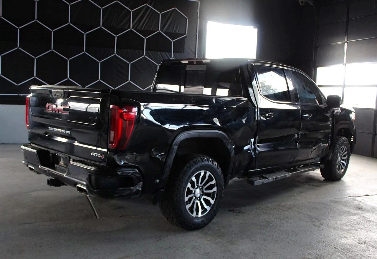 2019 GMC Sierra K1500 At4 - Фото 3