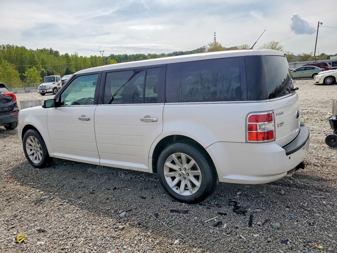 2011 Ford Flex Sel - Фото 2