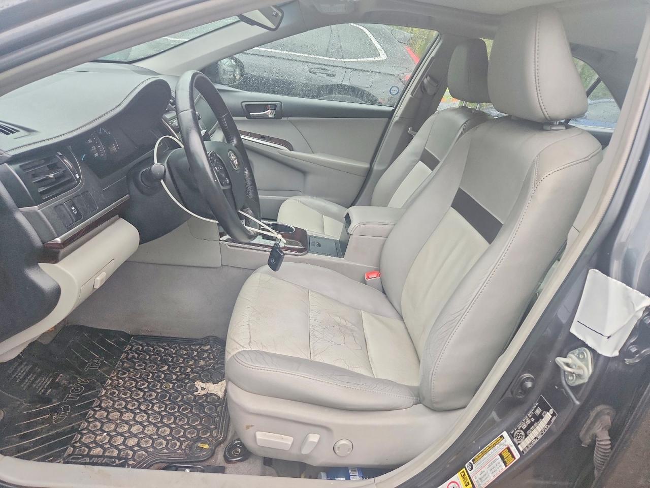 2012 Toyota Camry L - Фото 7