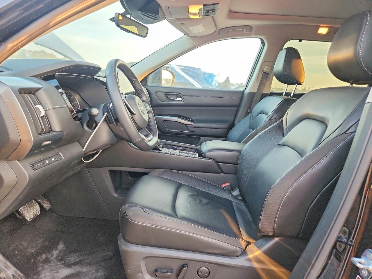 2023 Nissan Pathfinder Sl - Фото 7