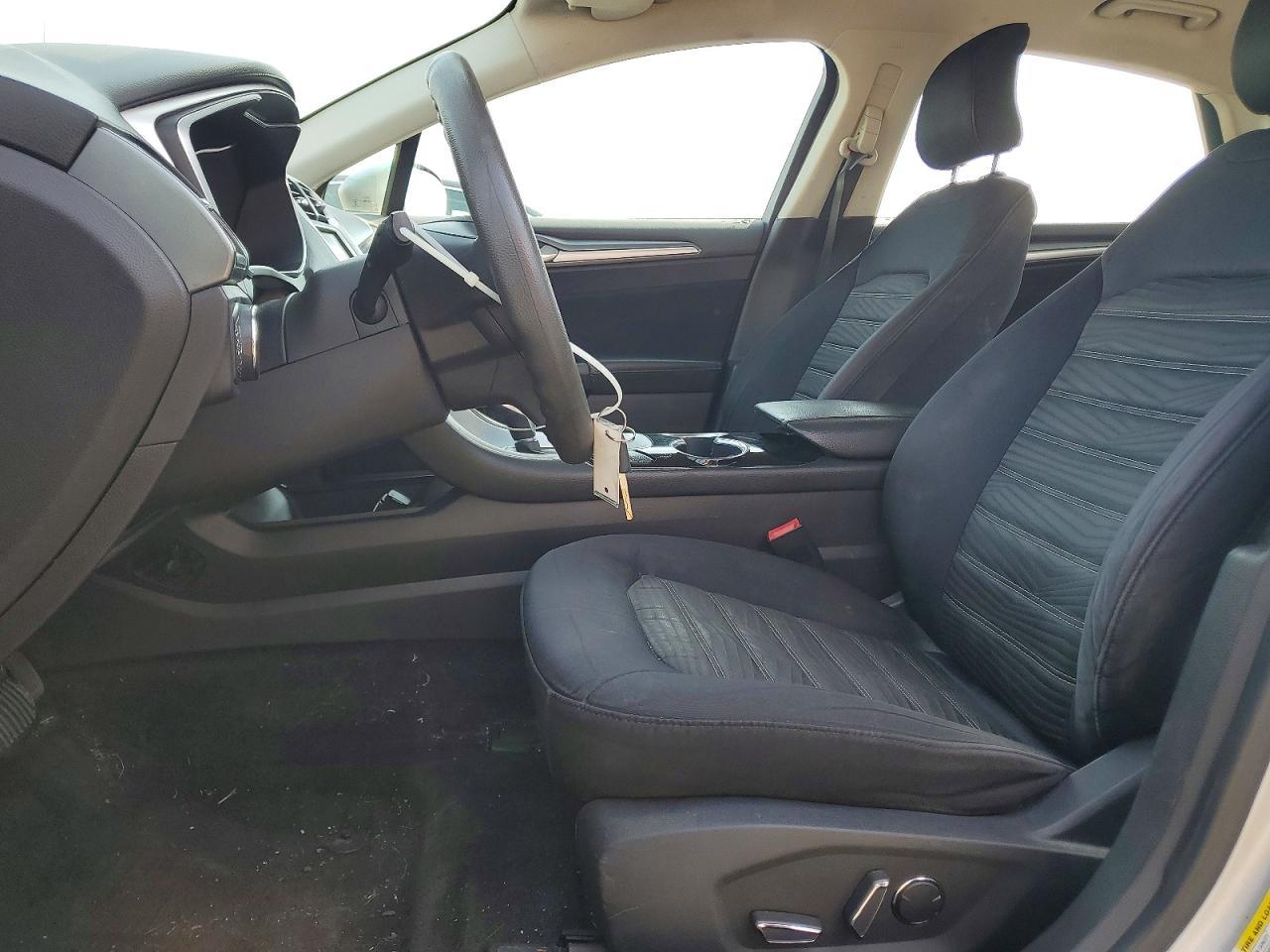 2016 Ford Fusion Se - Фото 7