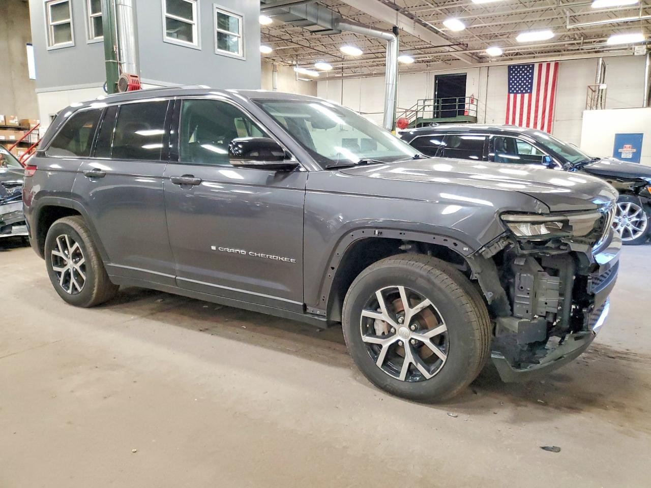 2023 Jeep Grand Cherokee Limited - Фото 4