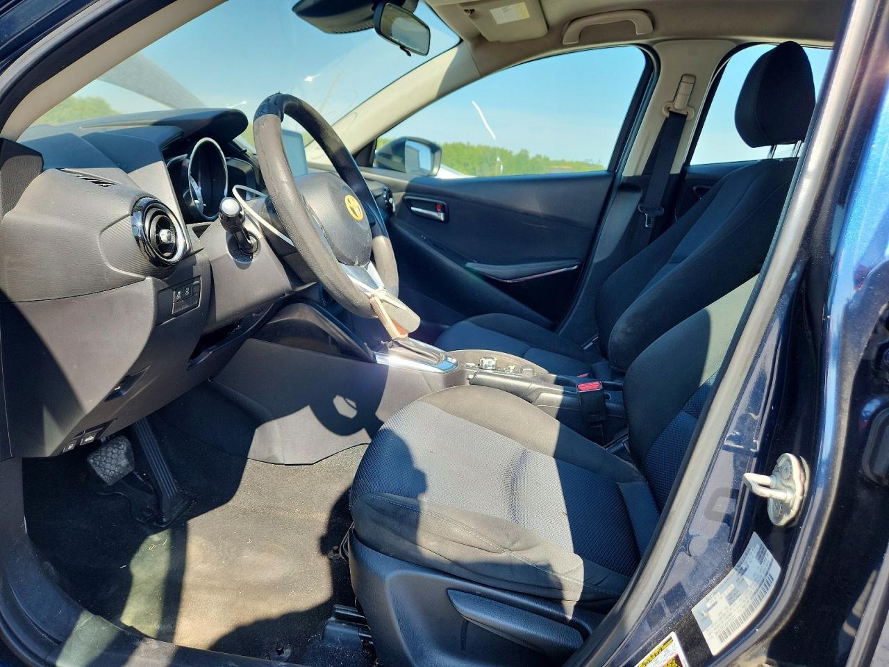 2017 Toyota Yaris Ia Base - Фото 7