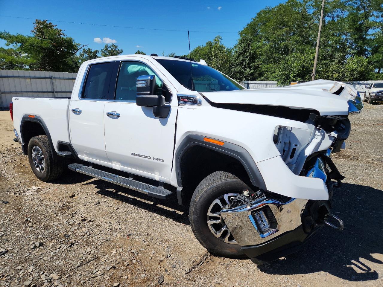 2022 GMC Sierra K2500 Slt - Image 4