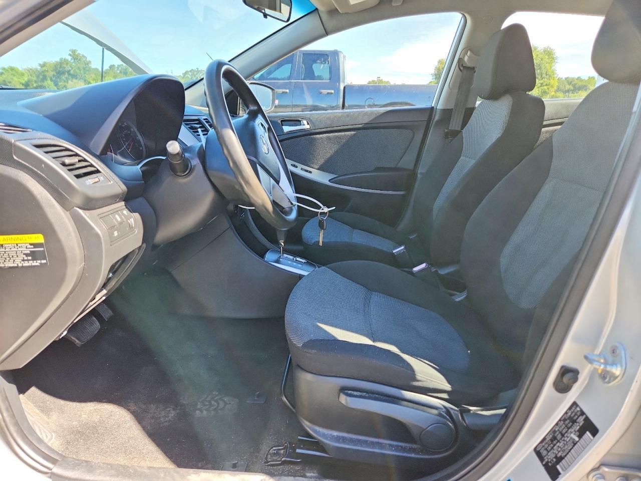 2013 Hyundai Accent Gs - Фото 7