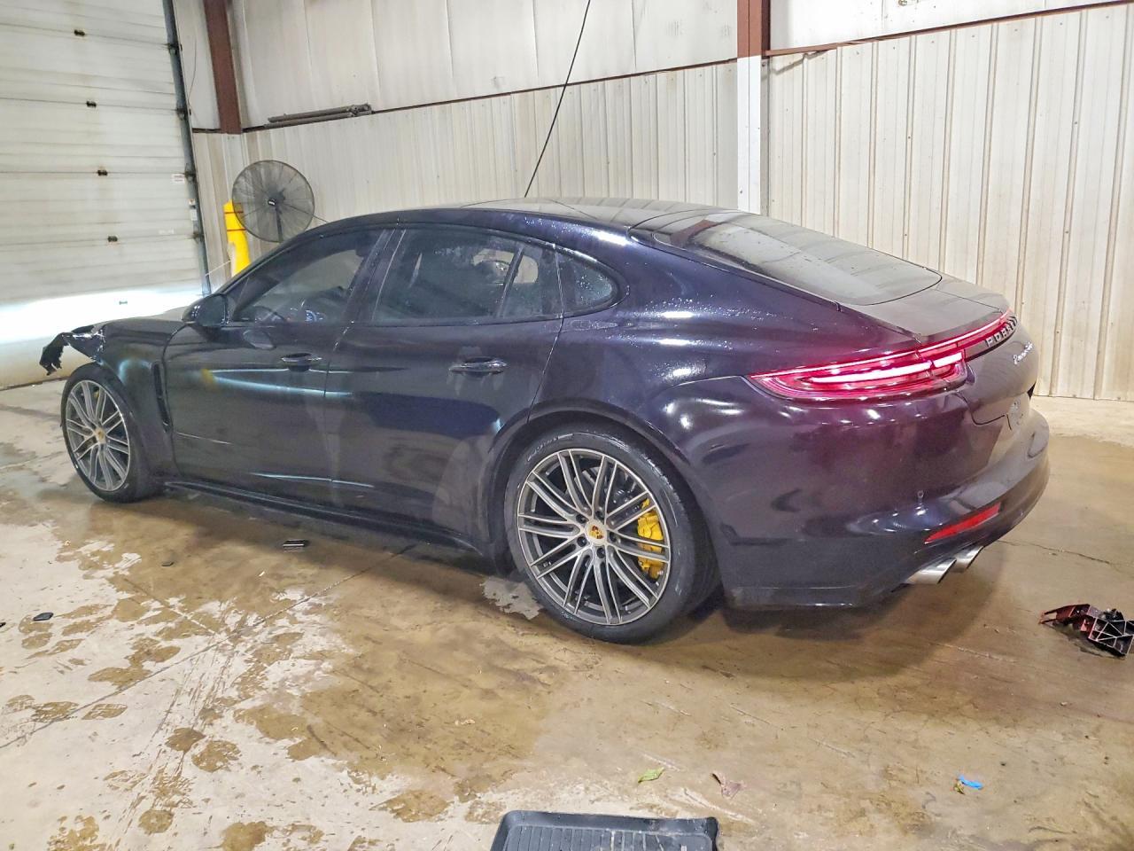 2018 Porsche Panamera Turbo - Image 2